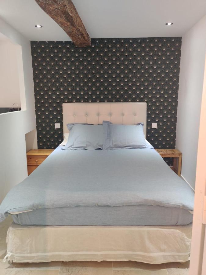 Logement Neuf Centre Du Village Aux Pieds Du Chateau Grimaud Bagian luar foto
