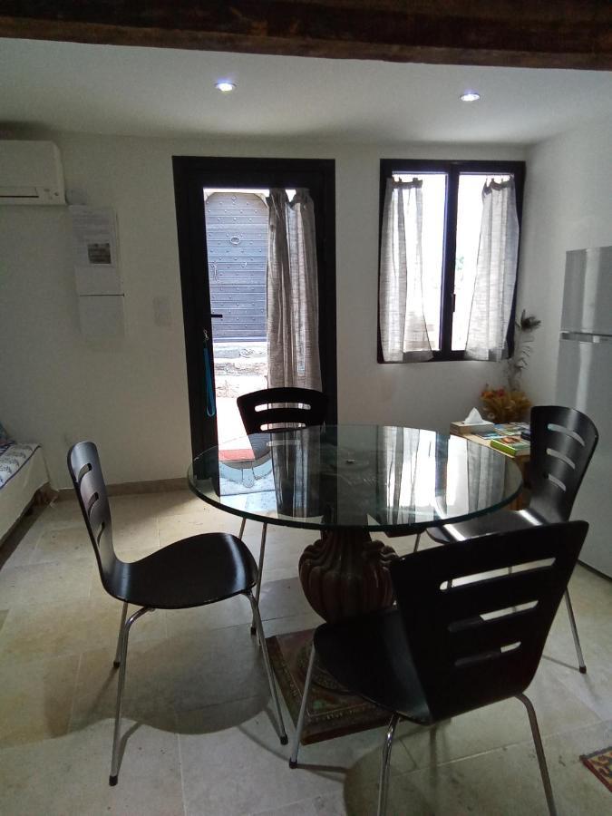 Logement Neuf Centre Du Village Aux Pieds Du Chateau Grimaud Bagian luar foto